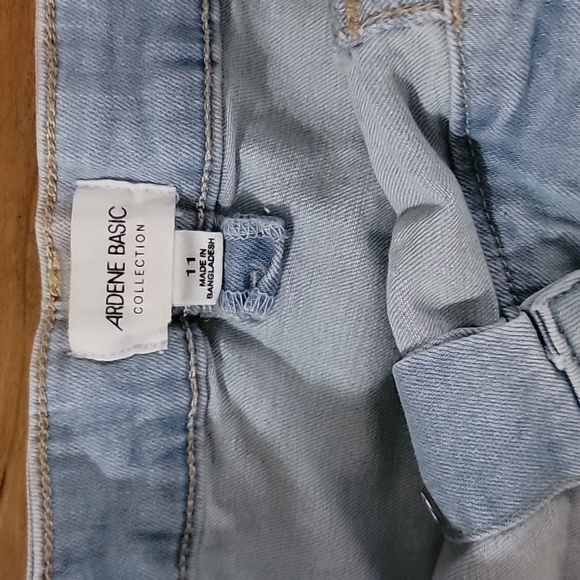 Button up skirt - Picture 2 of 3